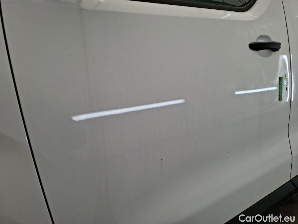  Peugeot  Expert PEUGEOT  VU 4p Fourgon 2.0 BlueHDi 120 S&S Standard Premium P. #25