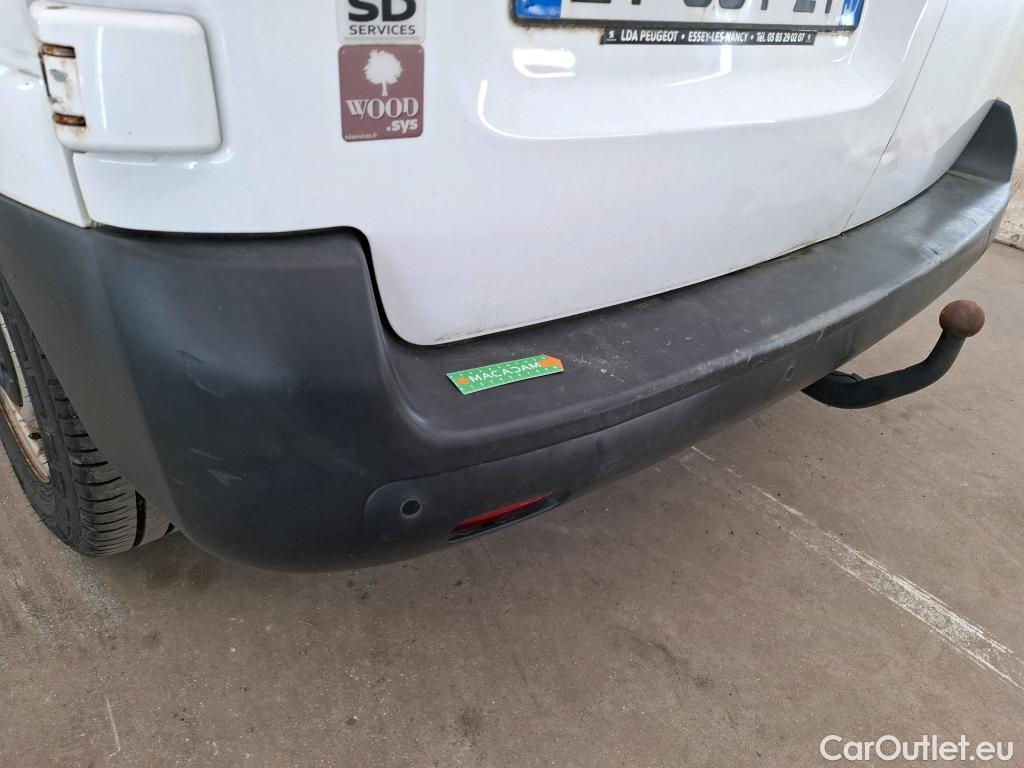  Peugeot  Expert PEUGEOT  VU 4p Fourgon 2.0 BlueHDi 120 S&S Standard Premium P. #3