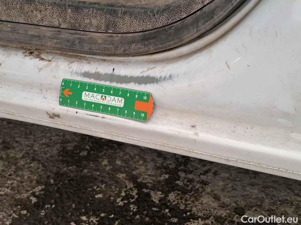  Renault  Master  III Fourgon L2H2 3 5 Grand Confort dCi 135CV BVM6 E6dT #30