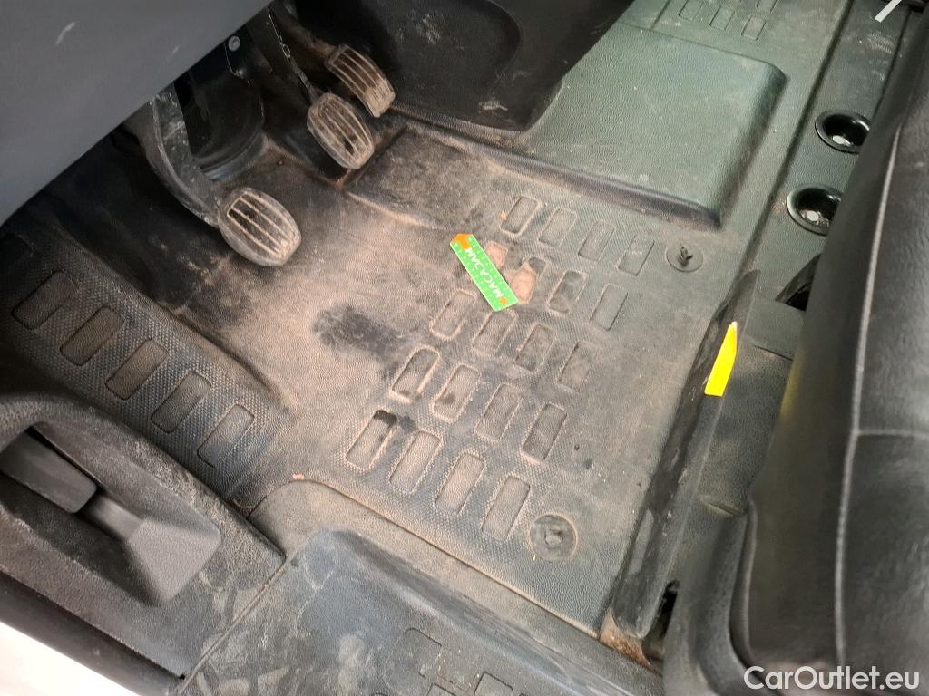  Citroen  Jumpy  Fourgon Club M 1.5 BlueHDi 100CV BVM6 E6d #24