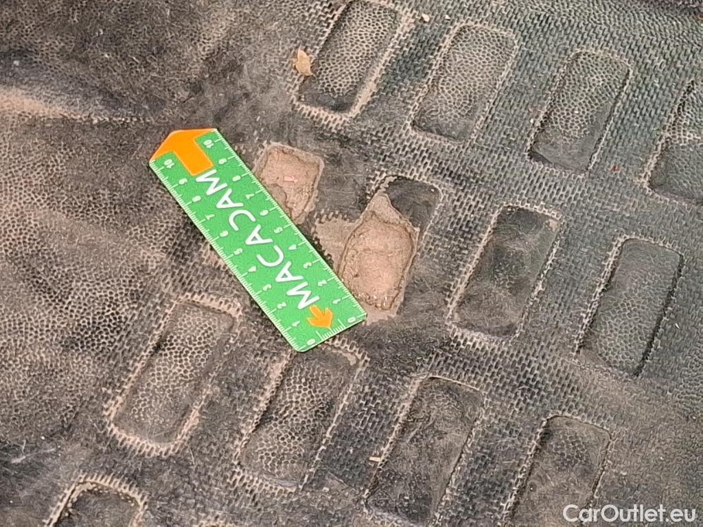  Citroen  Jumpy  Fourgon Club M 1.5 BlueHDi 100CV BVM6 E6d #25
