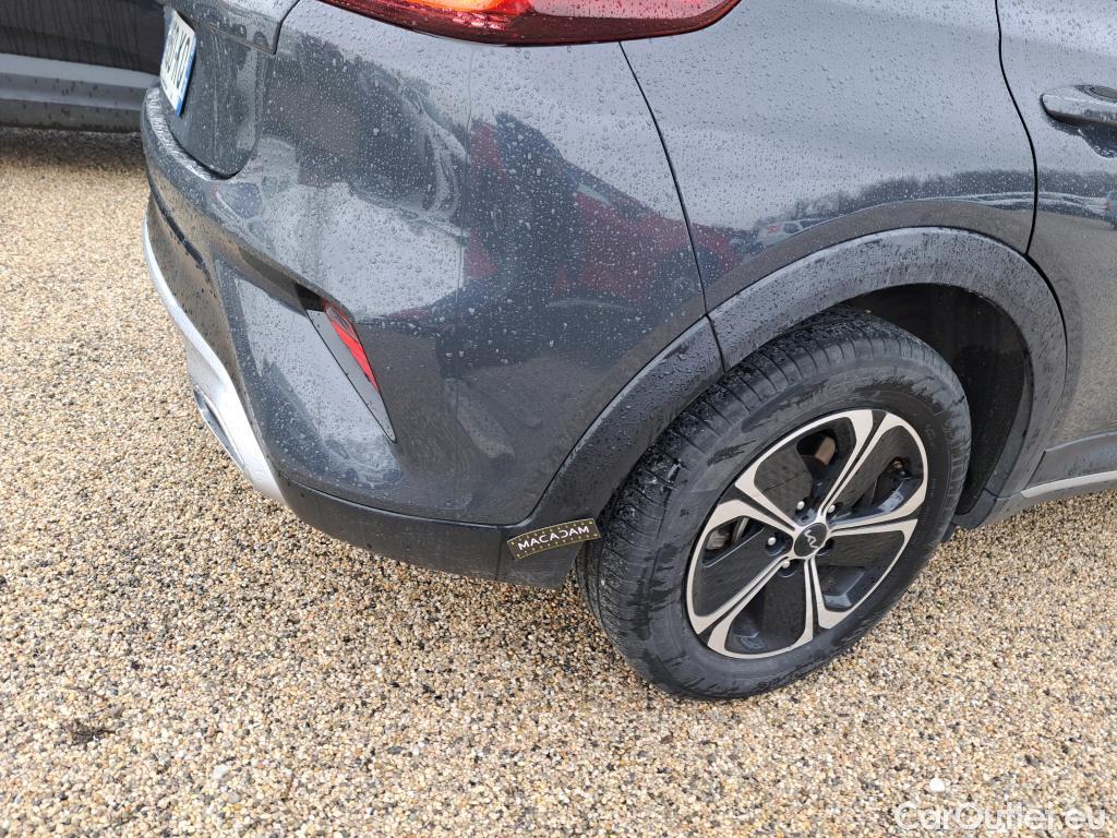  KIA  XCeed KIA  / 2019 / 5P / Crossover 1.6 GDI ISG ISG PHEV ACTIVE BUS DCT6 #7