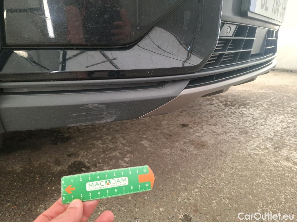  LYNK & Co  01 LYNK & CO  / 2020 / 5P / SUV 1.5 261ch  Hybride Rechargeable OPERATION STOCK #40
