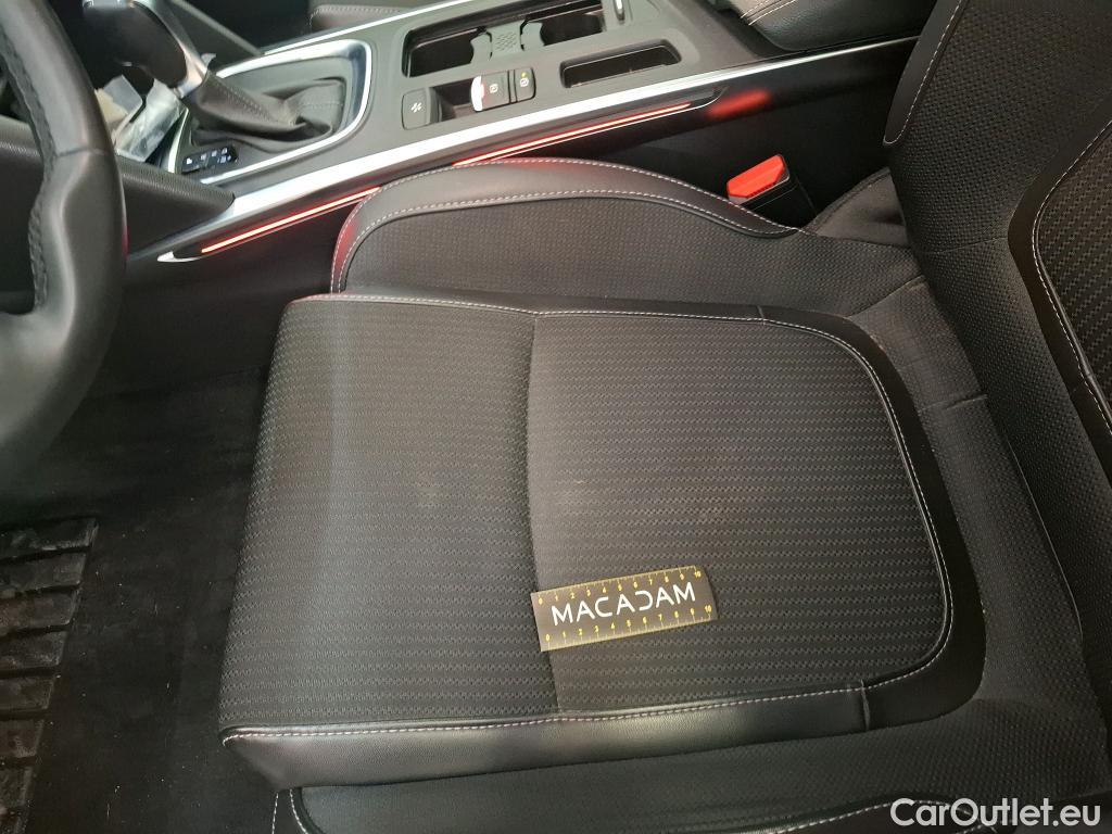  Renault  Megane RENAULT Mégane Berline 5p Berline Intens TCe 140 EDC FAP #4