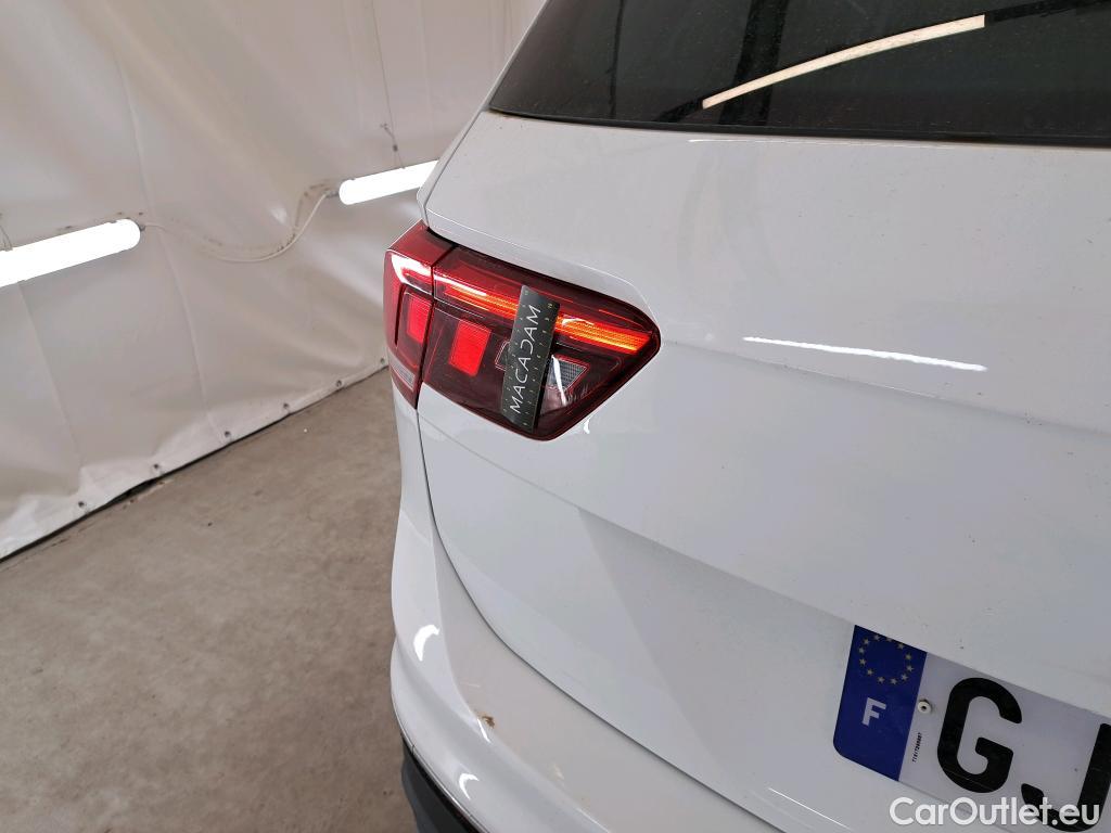  Volkswagen  Tiguan VOLKSWAGEN  5p SUV 1.5 TSI 150 EVO DSG7 Confortline #8