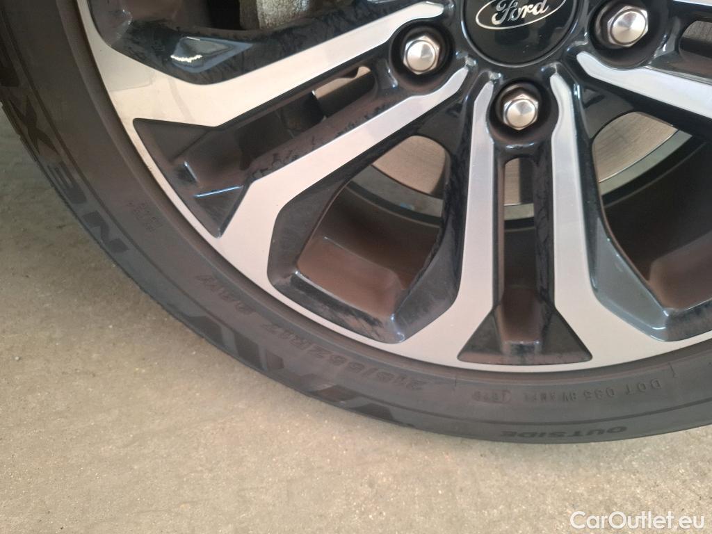  Ford  Puma FORD  / 2019 / 5P / SUV 1.0 Flexifuel Hybrid 125 (mHEV) ST-LINE #31