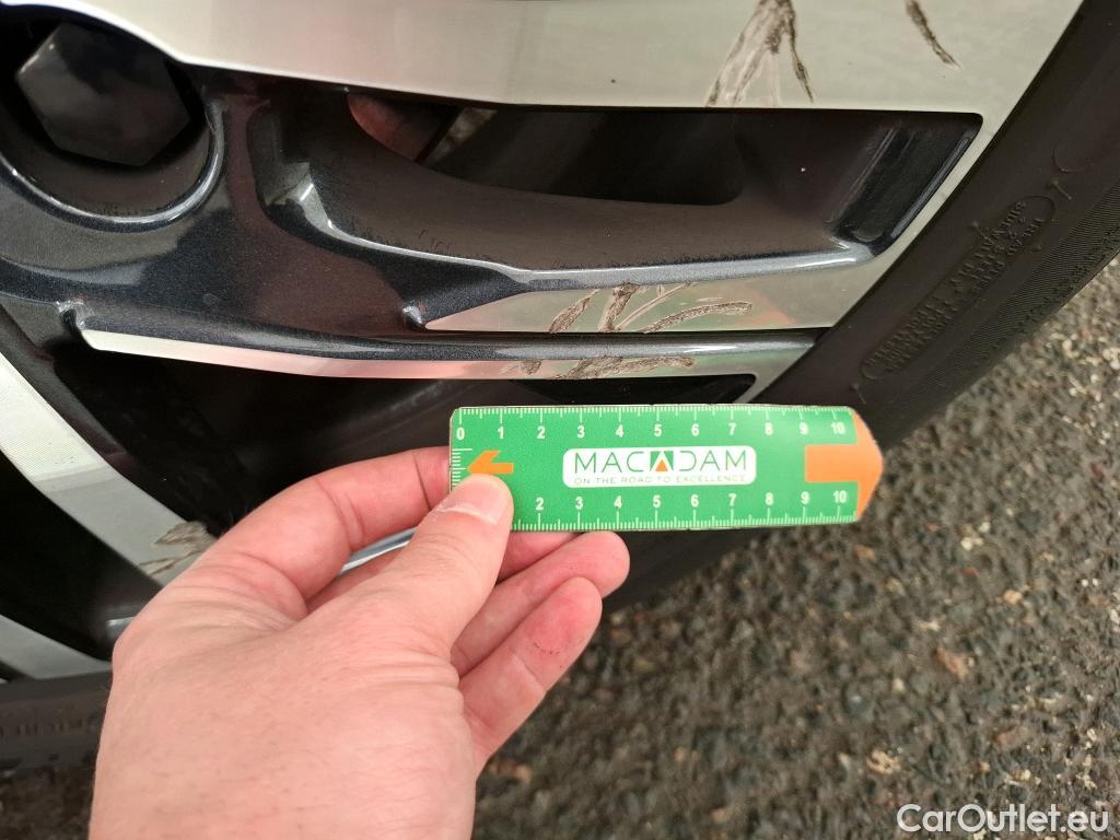  Peugeot  208  Style 1.2 PureTech 75CV BVM5 E6d #12