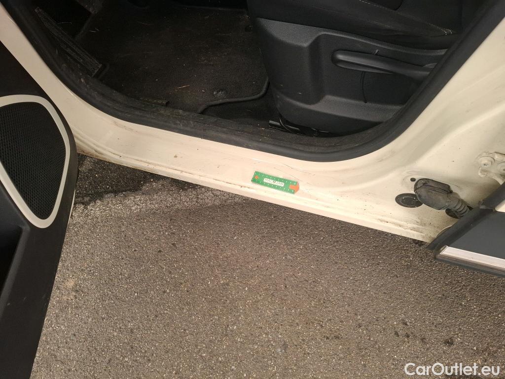  Renault  Captur  5p Crossover Business dCi 90 / TRANSFO VP/VF #3