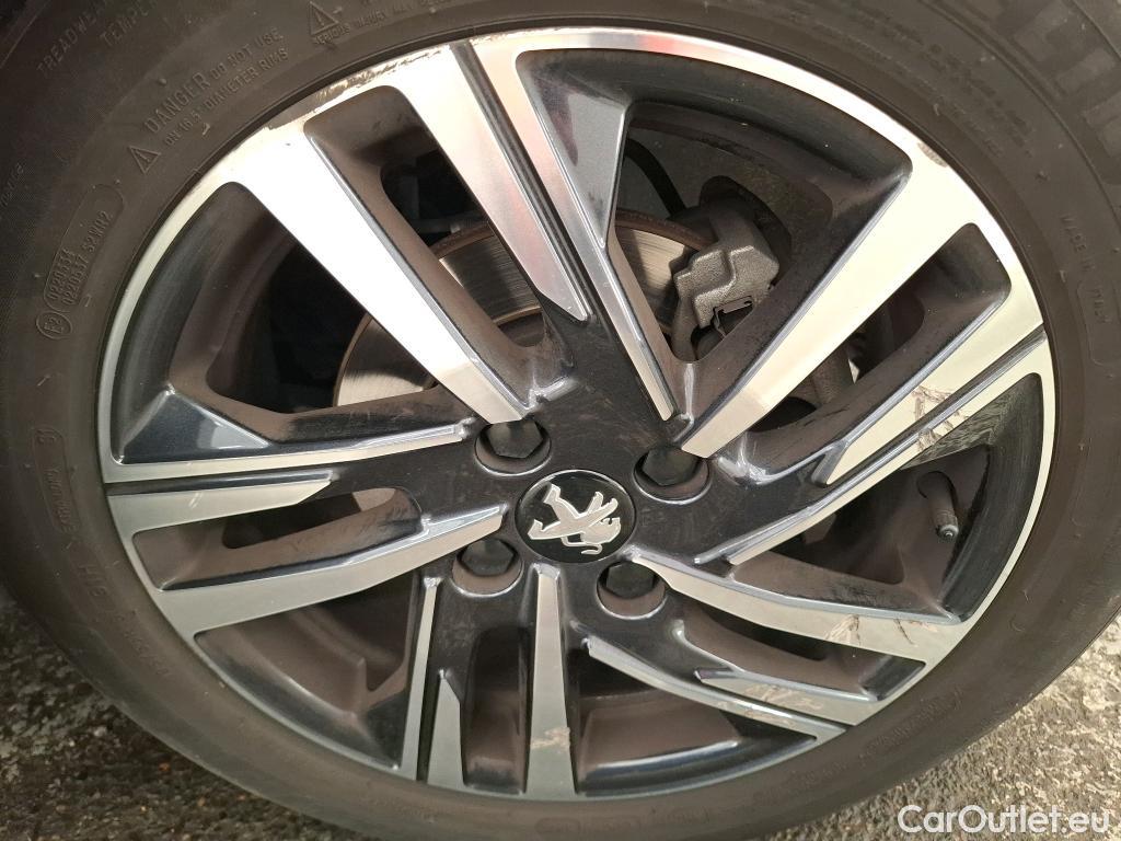  Peugeot  208  Style 1.2 PureTech 75CV BVM5 E6d #9