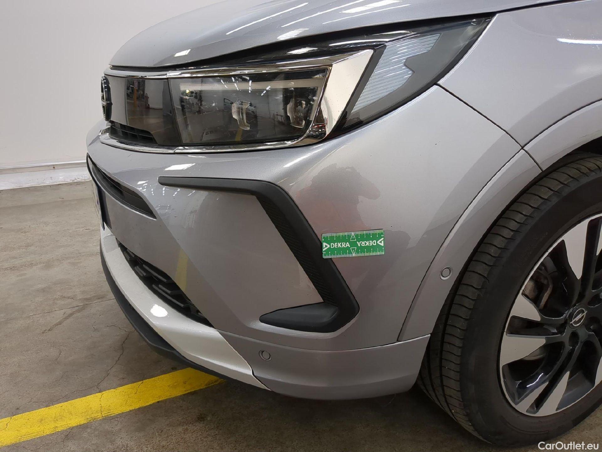  Opel   Grandland X Grandland X Elegance Business 1.5 130CV BVA8 E6d #9