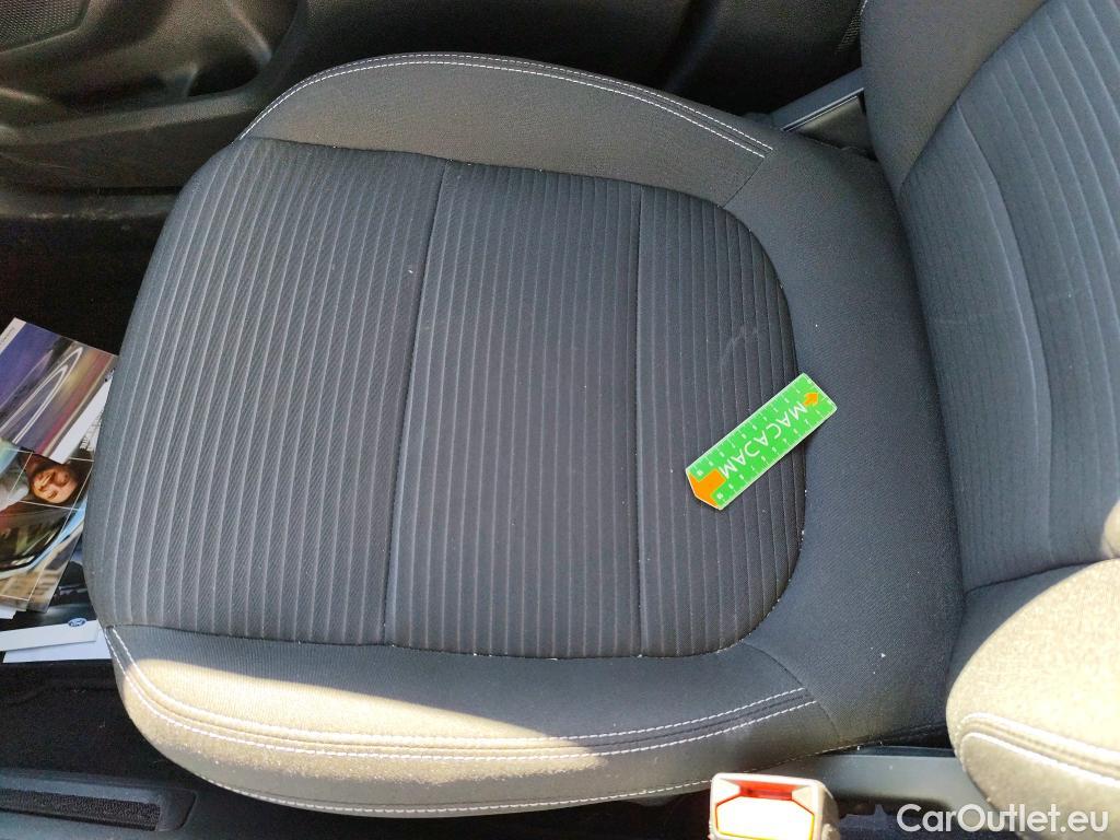  Ford  Kuga FORD  / 2019 / 5P / SUV 2.5 190 hybrid Flexifuel Pshift Titanium
 #1