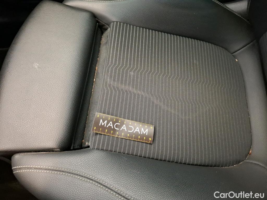  Mercedes  GLA  / 2020 / 5P / SUV 2.0  200 D BUSINESS LINE DCT #12
