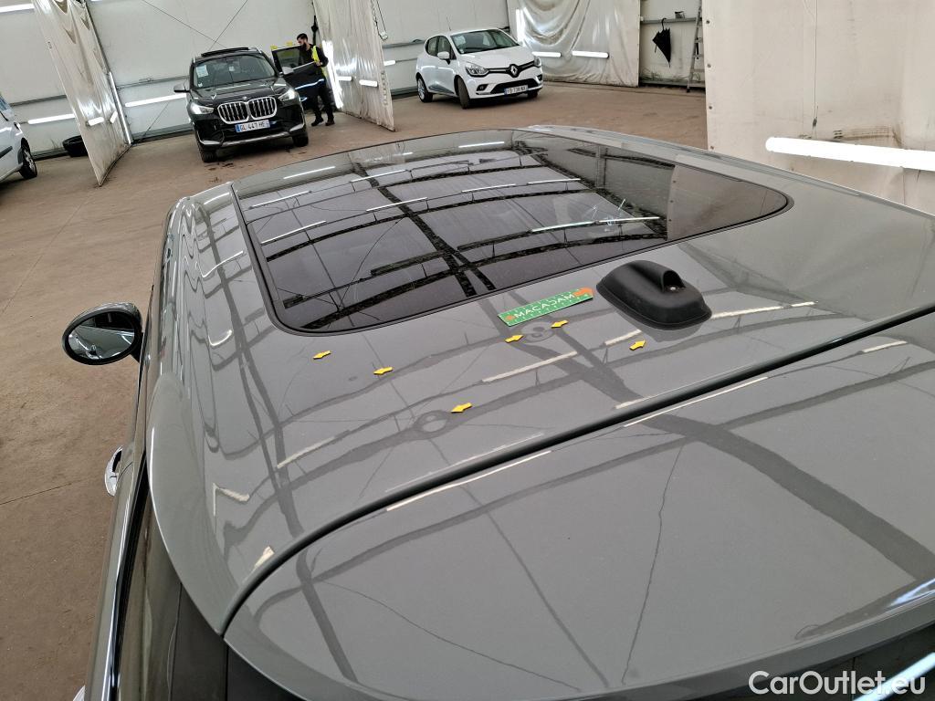  Mini  Cooper MINI Mini / 2014 / 5P / Berline One Edition Greenwich 102 ch #18