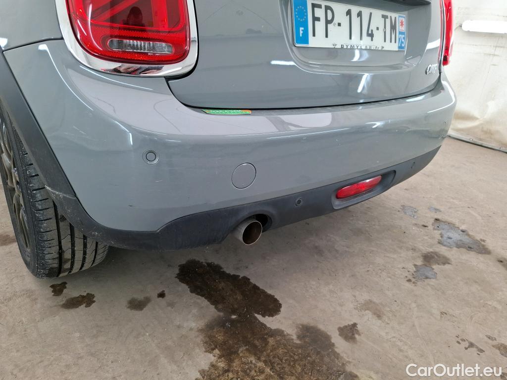  Mini  Cooper MINI Mini / 2014 / 5P / Berline One Edition Greenwich 102 ch #29
