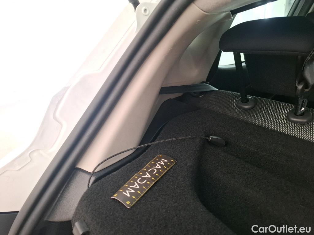  Renault  Clio  IV Business 0.9 TCe 90CV BVM5 E6 #20