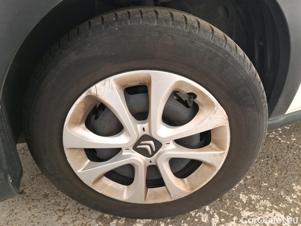  Citroen  C3  Feel 1.2 PureTech 80CV BVM5 E6 #26