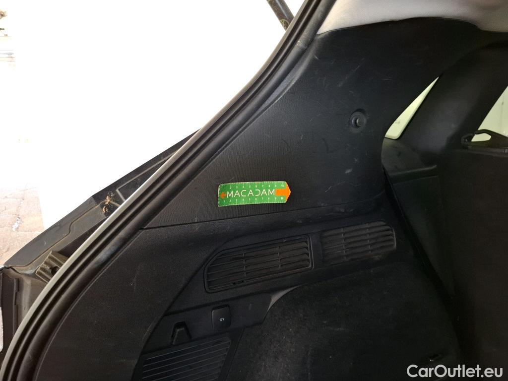  Ford  Kuga  Titanium 1.5 EcoBlue 120CV BVA8 E6dT #184