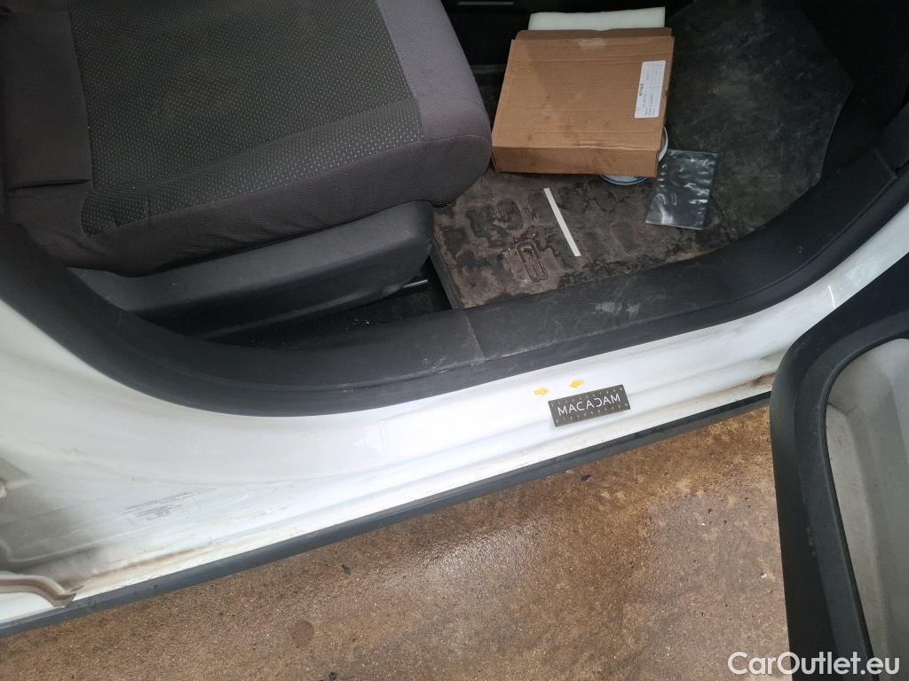  Citroen  C3  Société Feel Business R 1.5 BlueHDI 100CV BVM5 E6dT #52