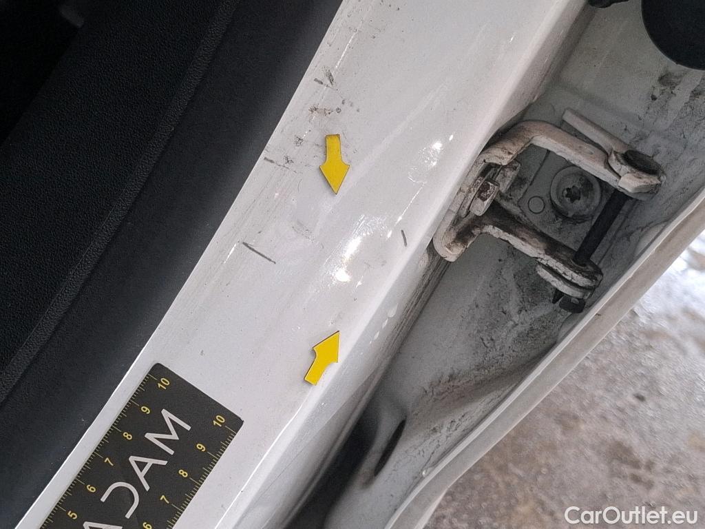  Citroen  C3  Société Feel Business R 1.5 BlueHDI 100CV BVM5 E6dT #26