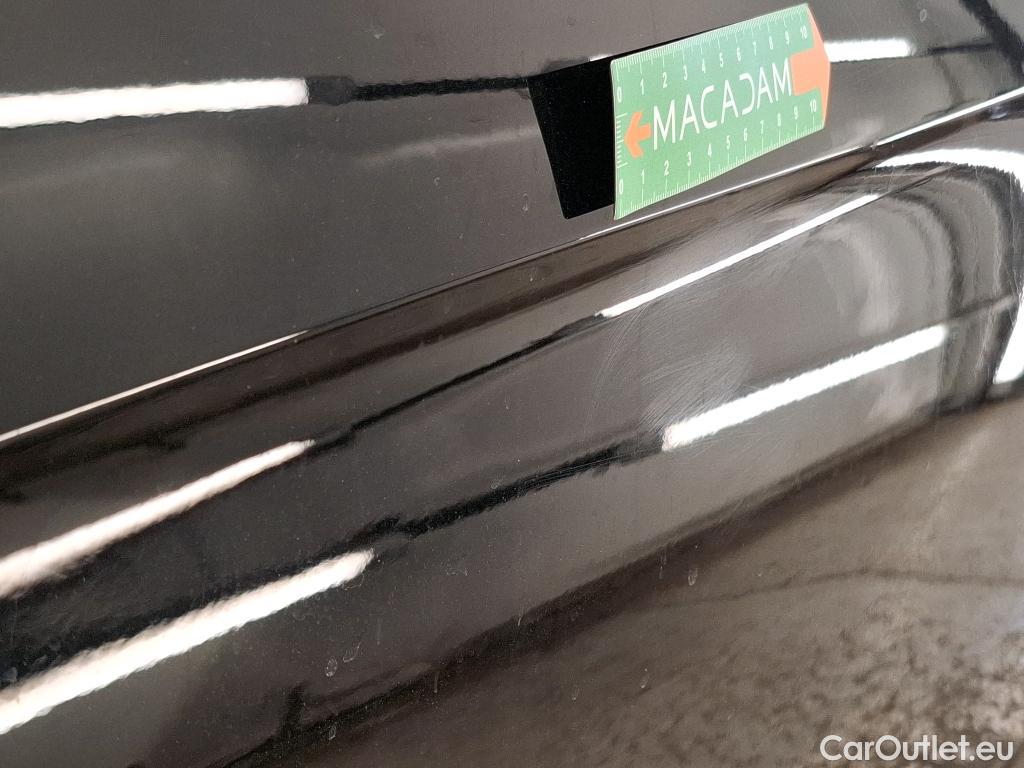  Opel   Grandland X Grandland X Elegance Business 1.2 Turbo 130CV BVA8 E6d #12