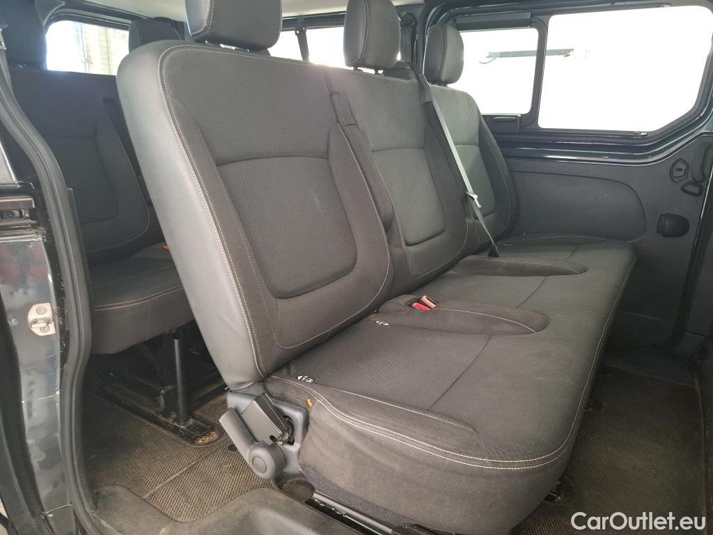  Nissan  NV300 NISSAN  / 2021 / 5P / Combi 2.0 dCi 150 S/S N-Connecta L2H1 3.0T #21
