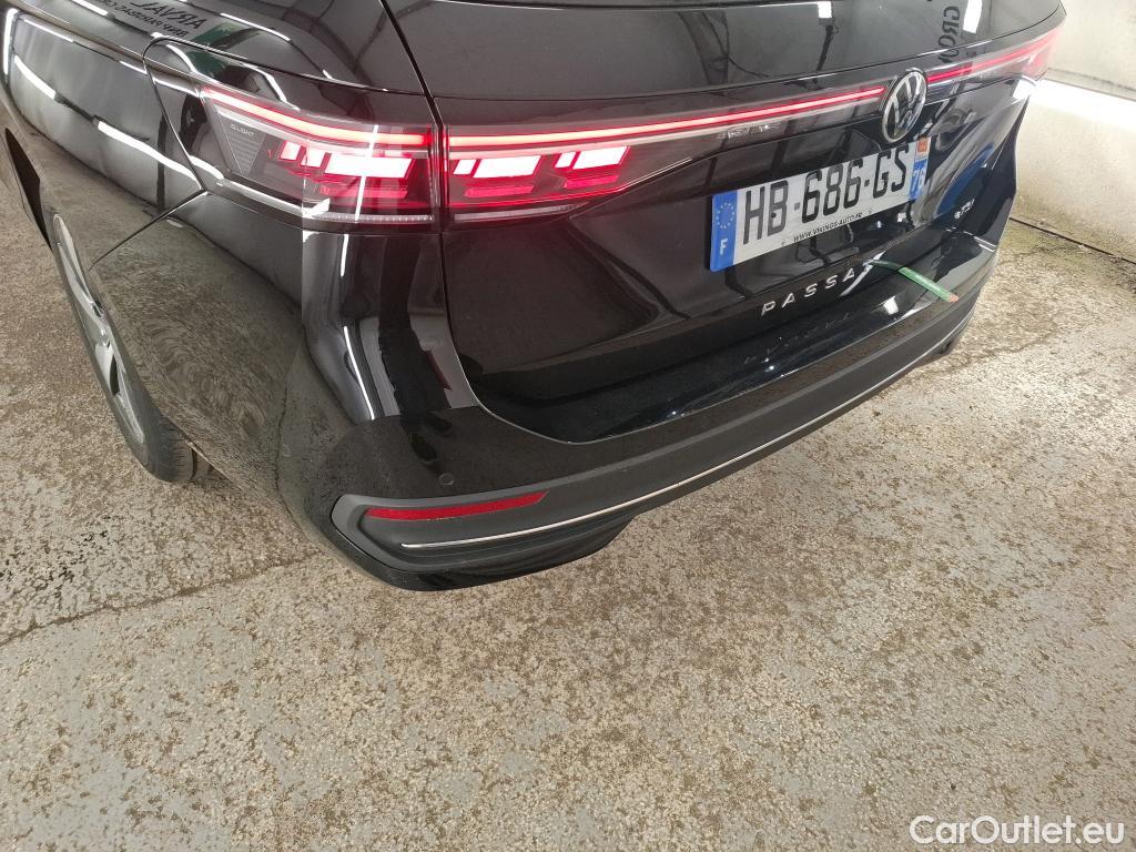  Volkswagen  Passat  Variant 1.5 eTSI 110 kW Life Plus TSI 150CV BVA7 6E #7