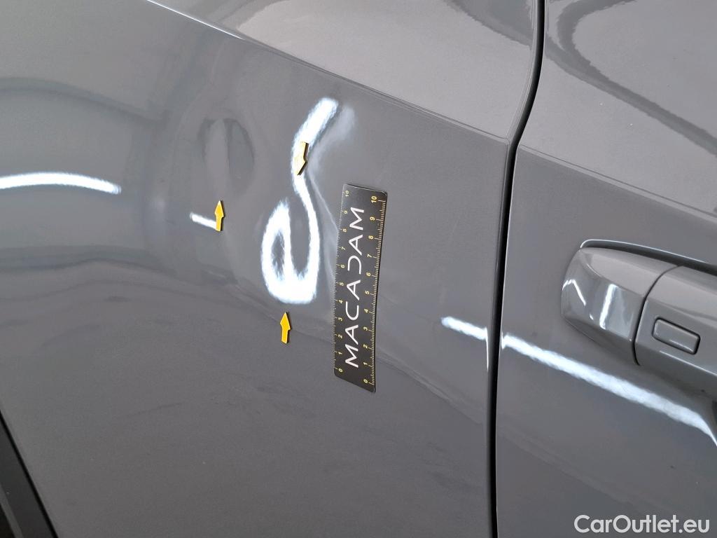  Nissan  Juke NISSAN  / 2019 / 5P / Crossover DIG-T 114 BVM6 Shadow(SP) #4