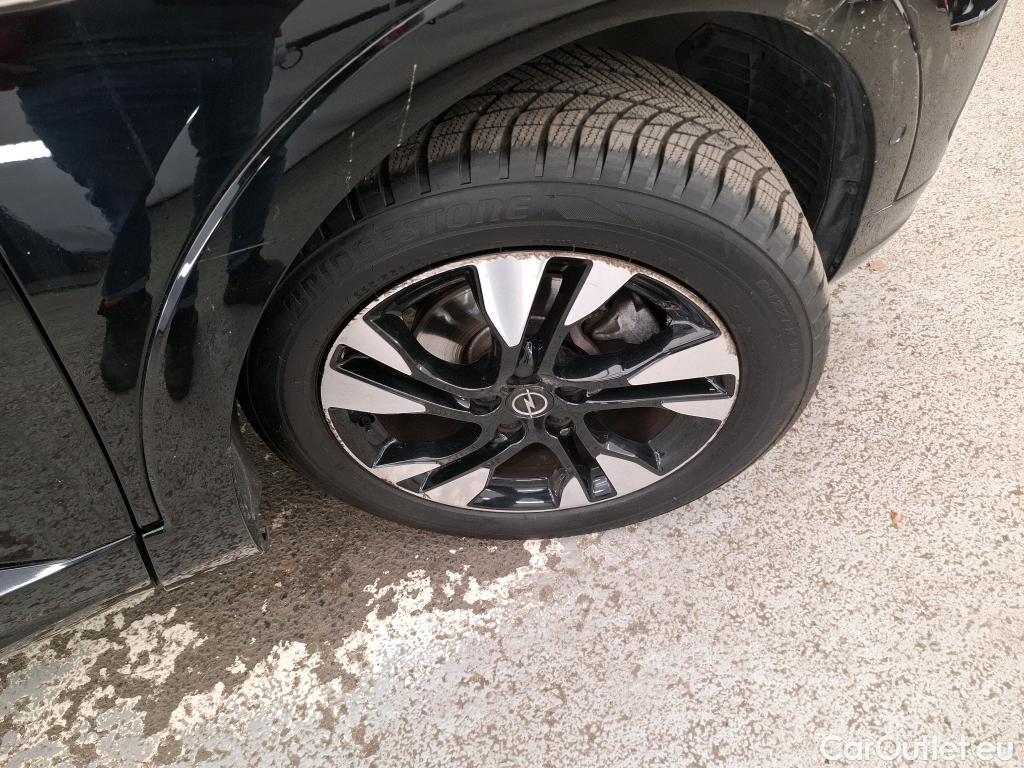 Opel   Grandland X Grandland X Elegance Business 1.2 Turbo 130CV BVA8 E6d #31