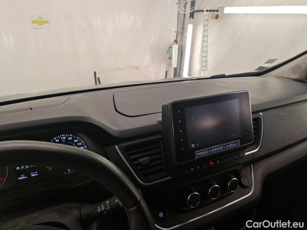  Nissan  NV300 NISSAN  / 2021 / 5P / Combi 2.0 dCi 150 S/S N-Connecta L2H1 3.0T #16