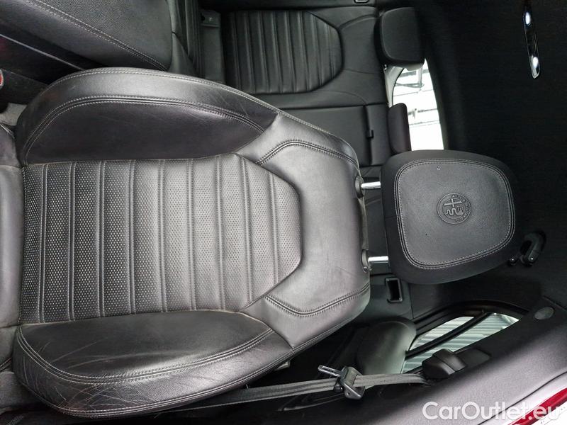  Alfa Romeo   STELVIO Stelvio (630)  2016->)2.0GME 280Veloce AWD AT #10