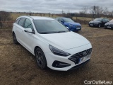 i30