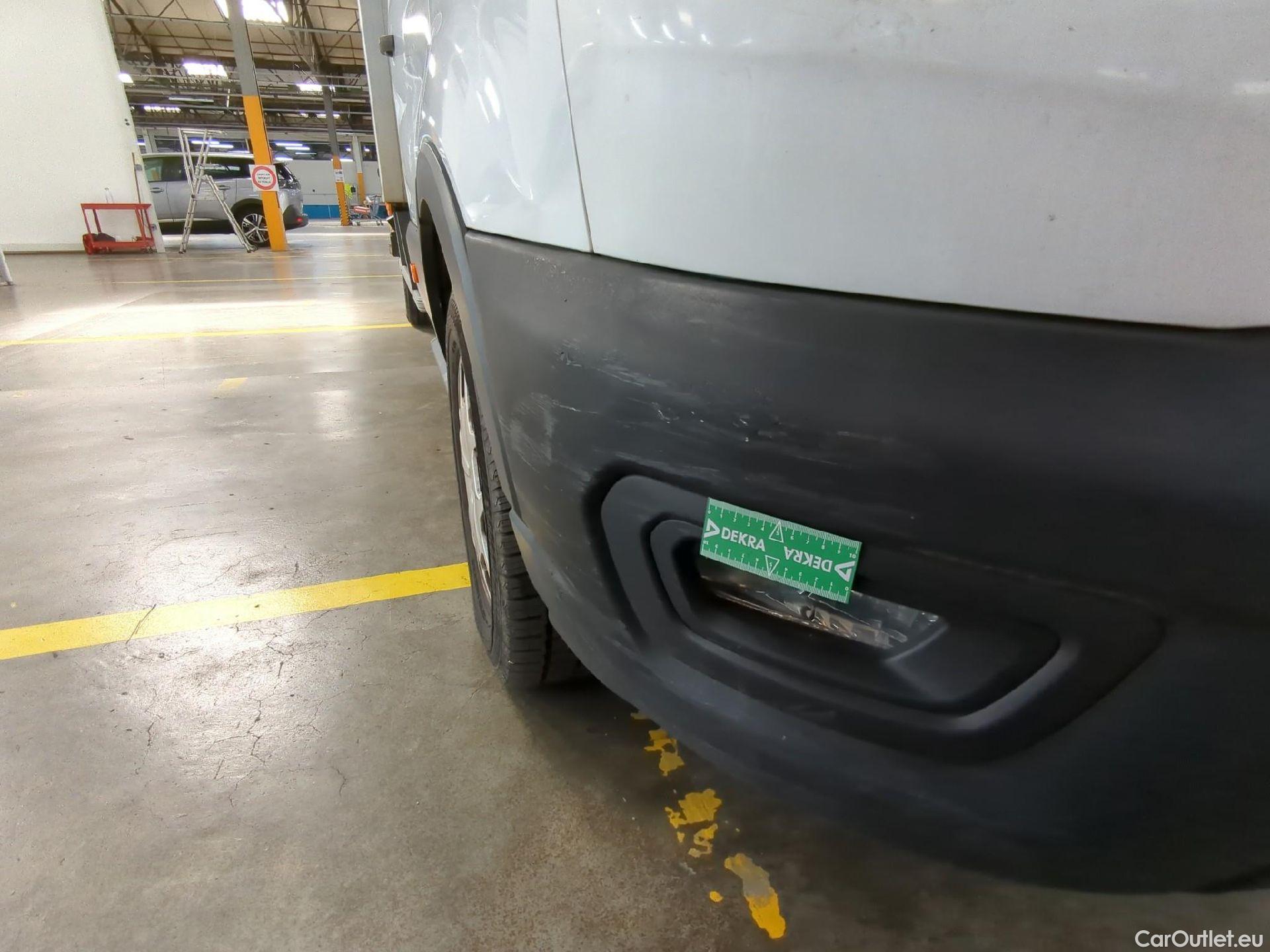  Ford  Transit FORD  / 2019 / 2P / Châssis cabine T 350 L4 TREND B 2.0 ecob 130 HDT #16