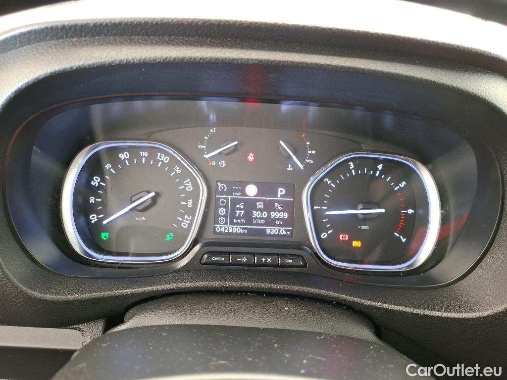  Peugeot  Expert PEUGEOT  / 2016 / 4P / Fourgon tôlé 2.0 BHDI 145 AUTO S&S TAILLE M #16