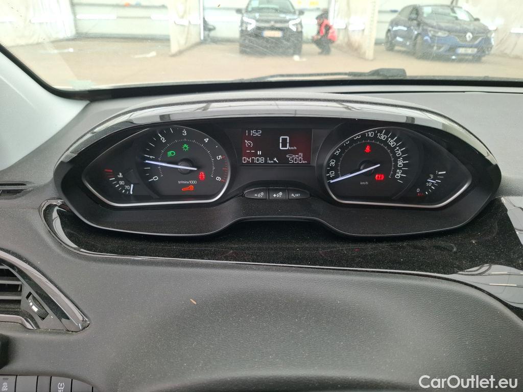  Peugeot  208  Affaire Premium 1.6 HDi 75CV BVM5 E6 #32