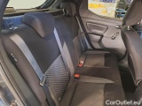  Nissan  Micra NISSAN  / 2016 / 5P / BERLINA IG¿T 100 ACENTA XTRONIC #17