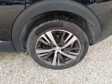  Peugeot  3008 PEUGEOT  / 2020 / 5P / SUV BLUEHDI 130 EAT8 SeS ALLURE #90
