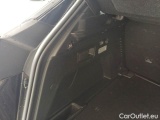  Peugeot  3008 PEUGEOT  / 2020 / 5P / SUV BLUEHDI 130 EAT8 SeS ALLURE #111
