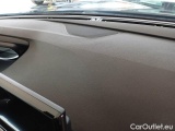  Peugeot  3008 PEUGEOT  / 2020 / 5P / SUV BLUEHDI 130 EAT8 SeS ALLURE #125
