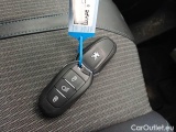  Peugeot  3008 PEUGEOT  / 2020 / 5P / SUV BLUEHDI 130 EAT8 SeS ALLURE #130