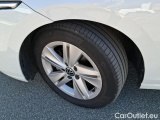  Volkswagen  Golf  2.0 TDI SCR 116 DSG LIFE PLUS #28