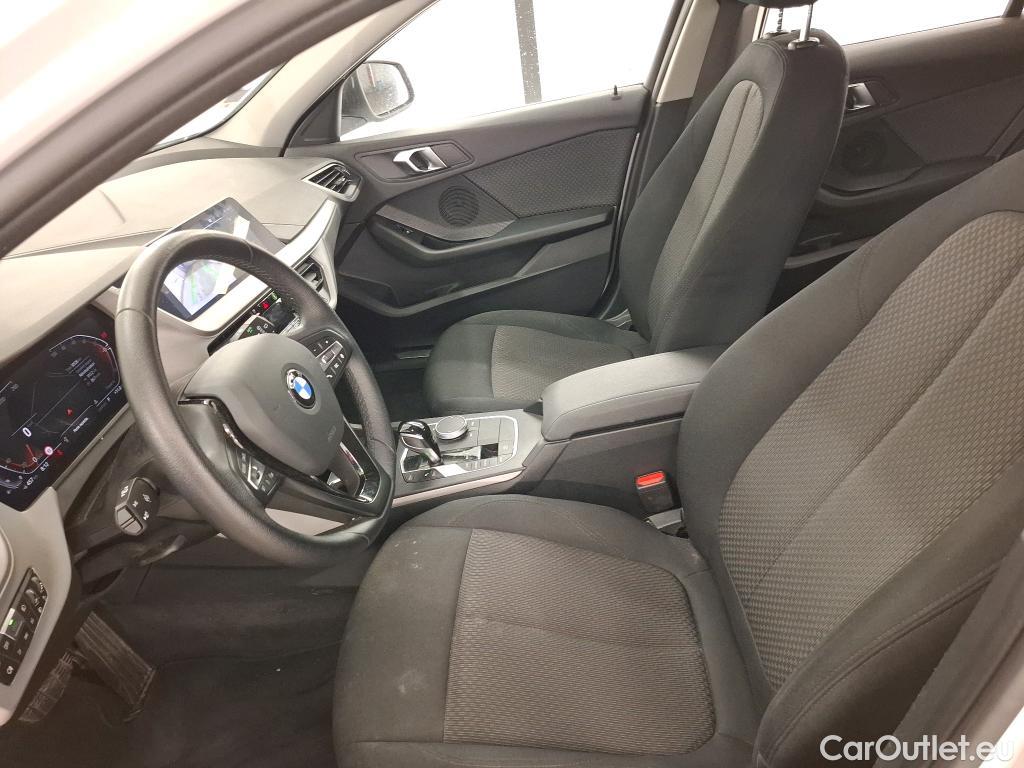  Bmw  Serie 1 BMW Série 1 / 2019 / 5P / Berline 116i DKG7 Business Design / VO RECONDITIONNE - PHOTOS AVANT RECONDITIONNEMENT #6