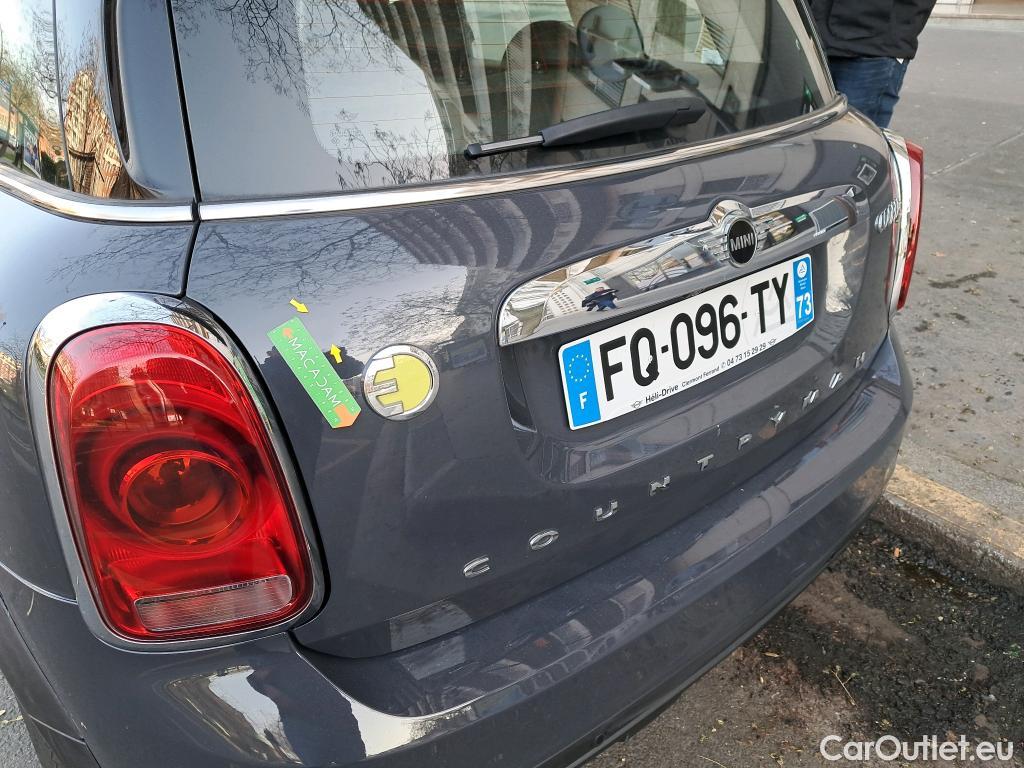  Mini  Countryman MINI  / 2016 / 5P / Crossover Cooper SE ALL4 Busi Design 136+88ch BVA6 #22