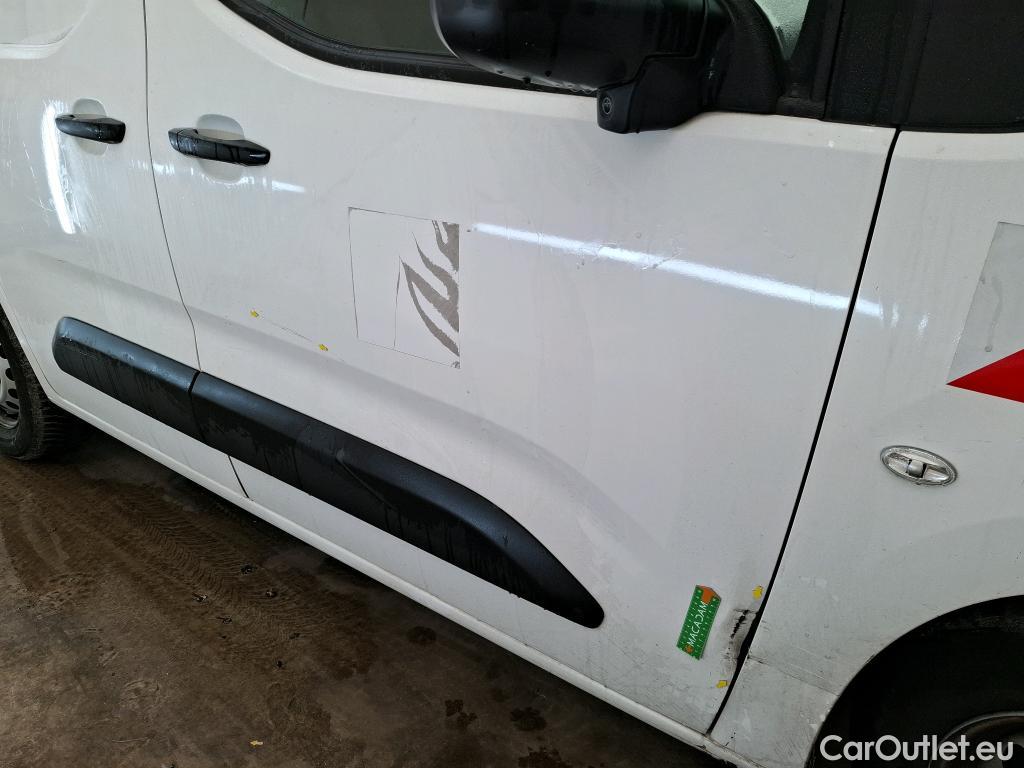  Citroen  Berlingo  Fourgon Worker M 1000 1.2 PureTech 130CV BVA8 E6d #1
