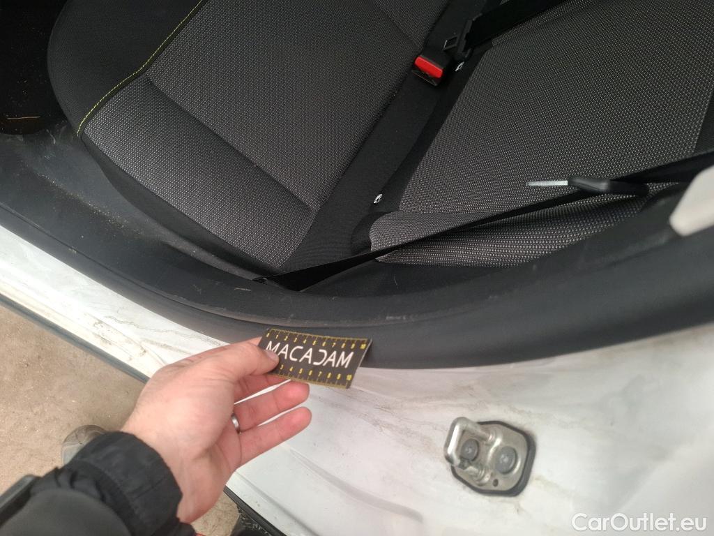  Citroen  C3  Feel 1.2 PureTech 80CV BVM5 E6 #23