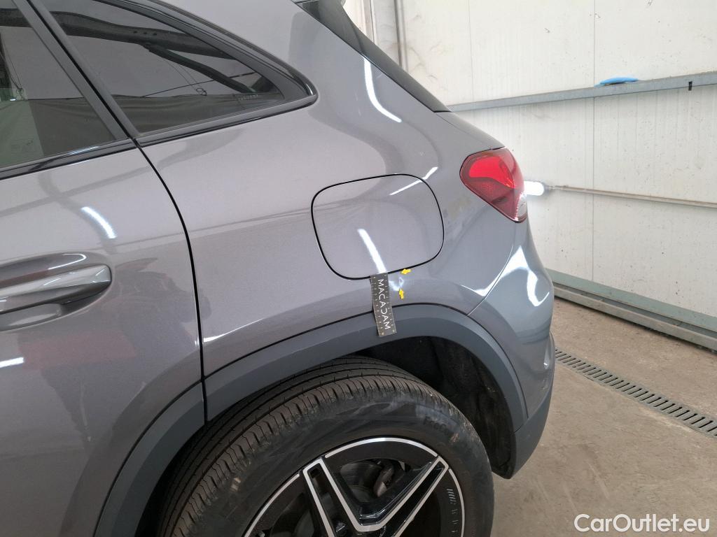  Mercedes  GLA MERCEDES-BENZ  / 2020 / 5P / SUV 1.3  250 e AMG LINE DCT #5