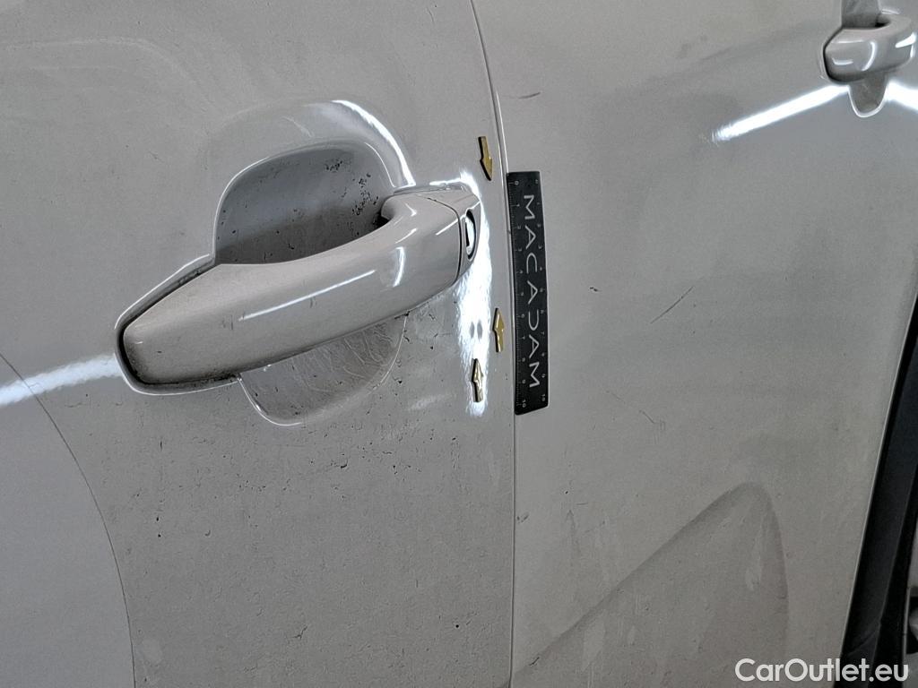  Citroen  C3  Feel 1.2 PureTech 80CV BVM5 E6 #9
