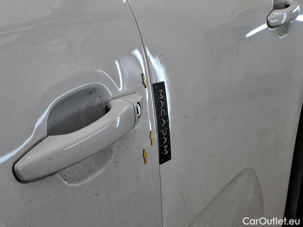  Citroen  C3  Feel 1.2 PureTech 80CV BVM5 E6 #8
