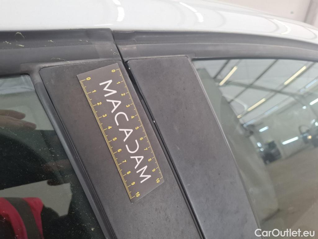  Renault  Clio  IV Business 0.9 TCe 90CV BVM5 E6 #30