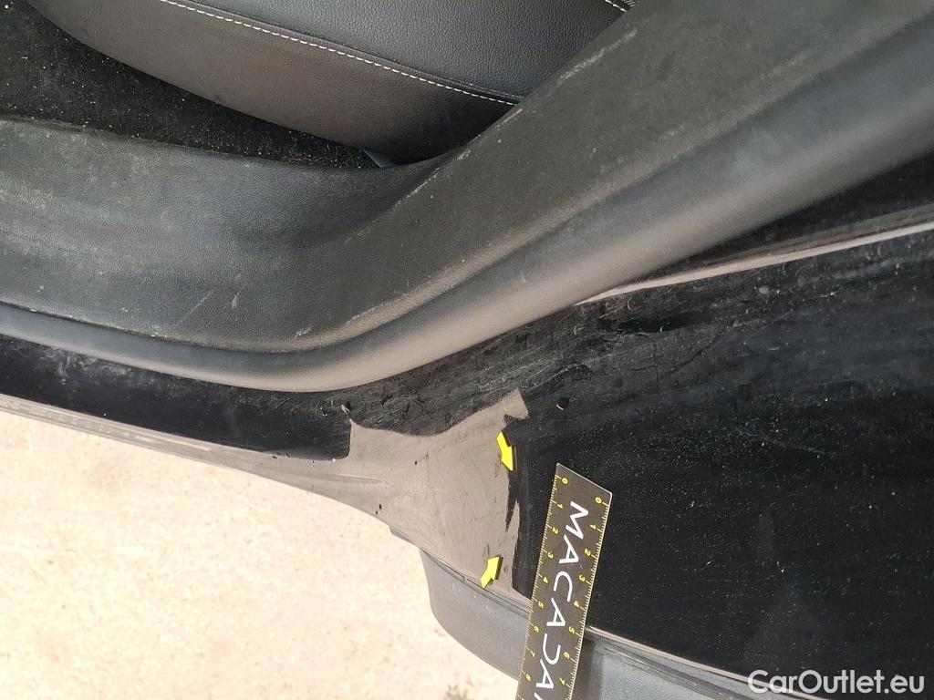  Opel   Grandland X Grandland X Elegance Business 1.5 130CV BVA8 E6d #48