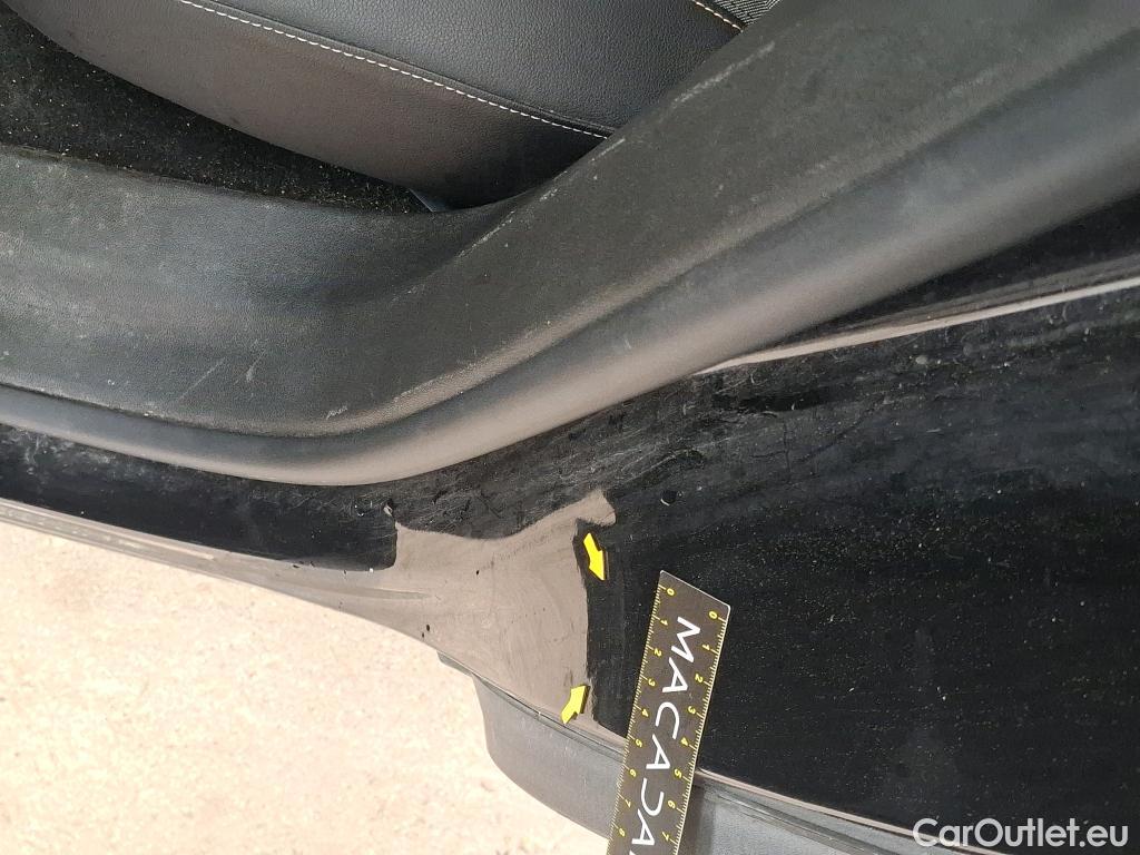  Opel   Grandland X Grandland X Elegance Business 1.5 130CV BVA8 E6d #49